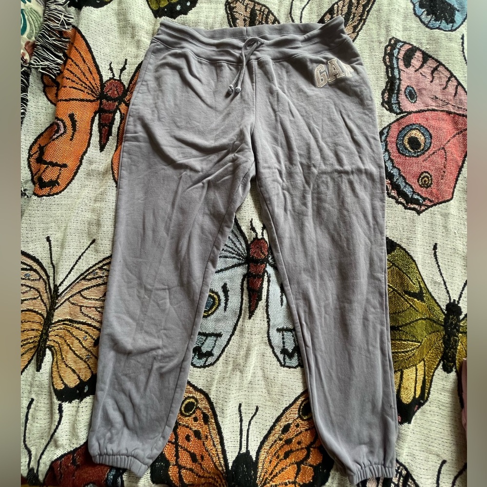 Gap sweat pants